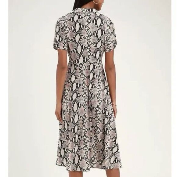 Lulu’s Chic Beige Snakeskin Print Midi Button Up Shirt Dress Small - Picture 2 of 11
